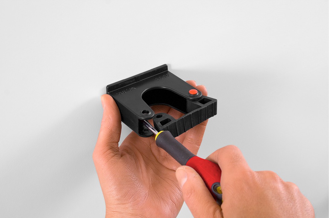 Toolflex Halterung 20-30 mm für Alu-Schiene in schwarz mit roten Pins im 2er-Pack